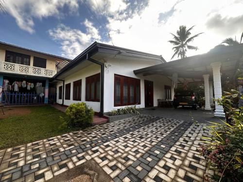 Kalutara House | Oasis Traditional SL