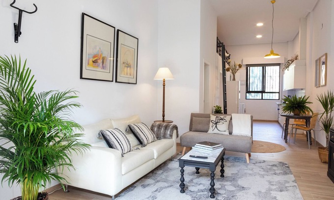 Elche Apartment | Oasis Urbano Elche - Terrace and Palm Grove Views