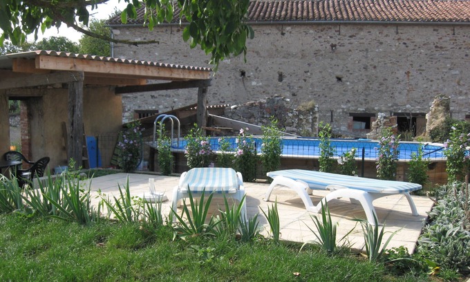 Valderies Cottage | Occitanie, near Albi, in a former agricultural estate, with swimming pool