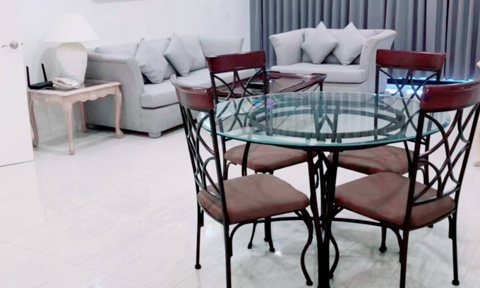 Tamuning Condo | OCEAN FRONT CONDO , EXECUTIVE UNIT! Renovated!