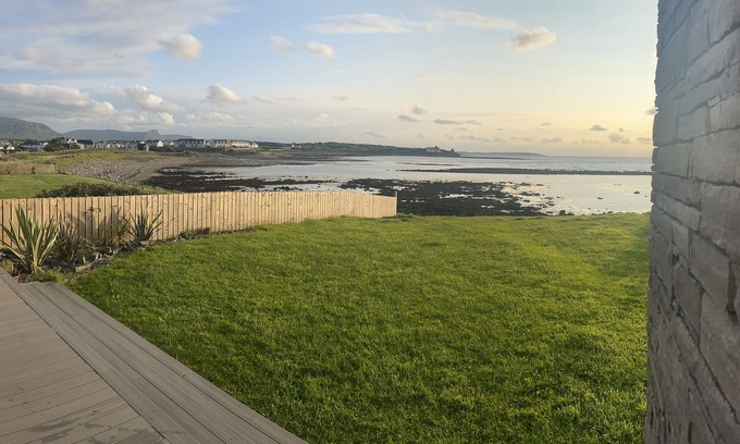 Bundoran House | Ocean fronted stunning location 4 bed house