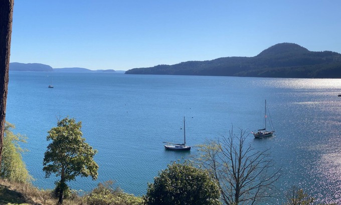 Rosario Condo | Ocean Mist - Ocean-front, Hiking at your doorstep, Close to Town