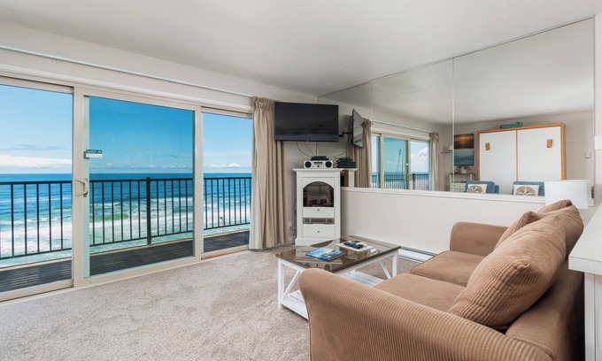 Lincoln City Condo | Ocean Terrace Condominiums