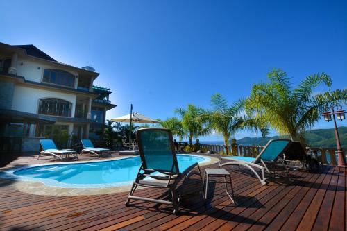 Mahe Island House | Ocean Terrace