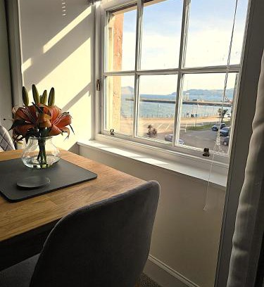 Campbeltown Apartment | Ocean View 2