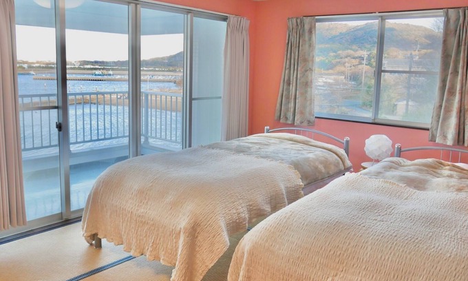 Tahara House | Ocean View Room Room Only Plan - Room 202 / Tahara Aichi