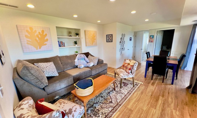 Tacoma House | Ocean View Sanctuary - NW Tacoma!