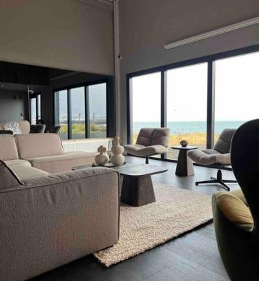 Keflavik Apartment | Ocean View Suite