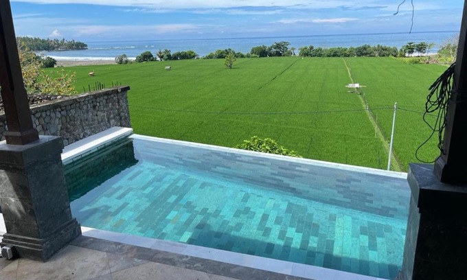 Pekutatan House | Ocean views, peaceful living