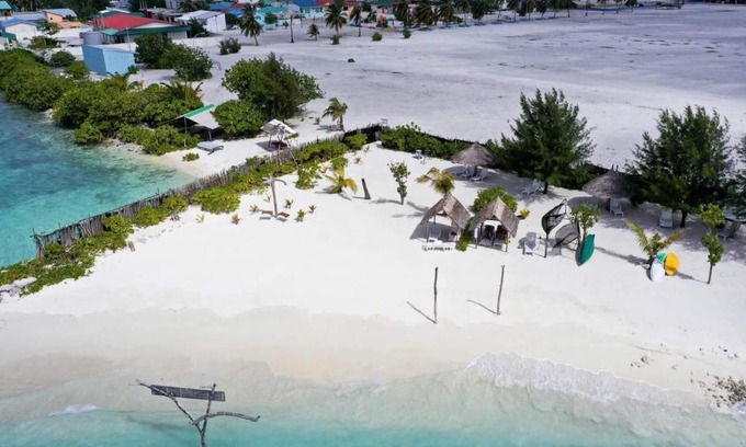 Gaafaru House | Ocean Waves Inn