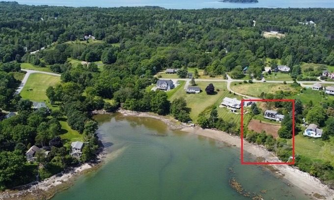 Harpswell House | Oceanfront 1 Acre Estate on Casco Bay!