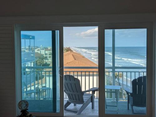 South Patrick Shores Apartment | Oceanfront 2Br-2B in Satellite Beach - Ocean Views