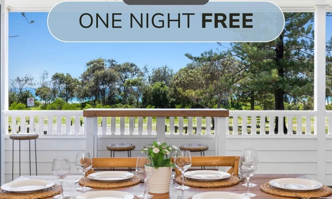 Kingscliff House | OCEANFRONT BEACH HOUSE ON MARINE PARADE