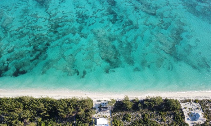 Whitby Condo | Oceanfront North Caicos retreat - quiet & secluded paradise