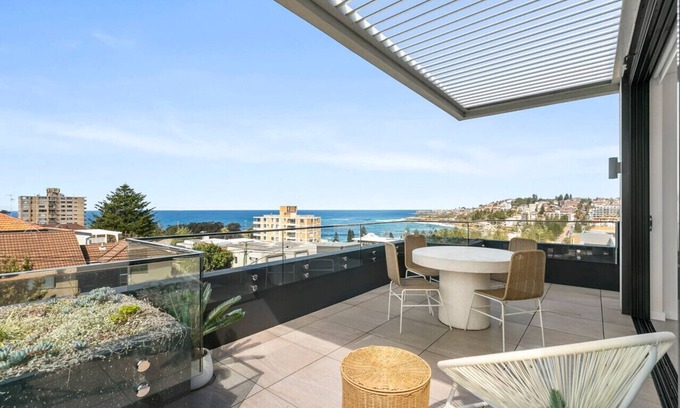 Coogee Apartment | Oceanfront Views: Coogee Sanctuary Penthouse #7