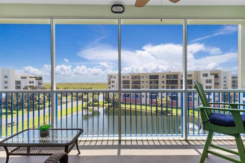 New Smyrna Beach House | Oceanwalk 15-505