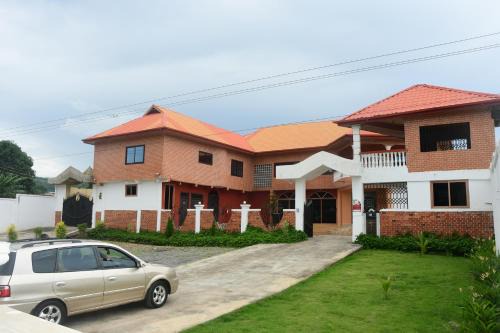 Akosombo Hotel | Odo So Royal Hotel