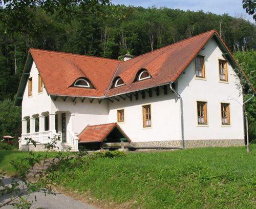 Bakonybel Apartment | Odvaskő Turistaház