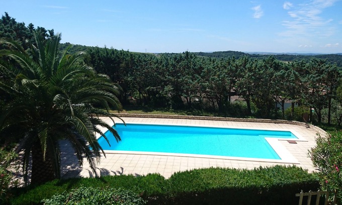 Corneilhan House | [OFFER -10%] Cottage in the countryside and LARGE POOL