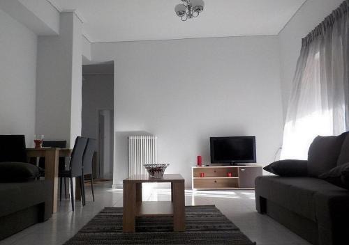 West Achaea Apartment | *OI.KO HOUSE* City Apartments