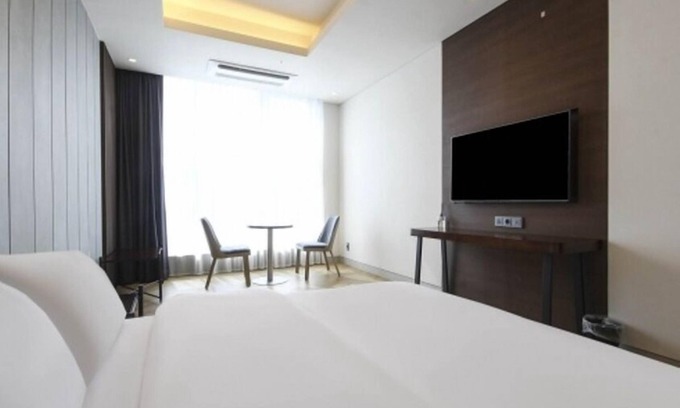 Gangseo District Hotel | Oia Hotel