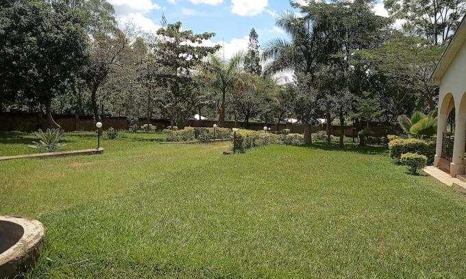 Ugunja House | Okello's Holiday Home