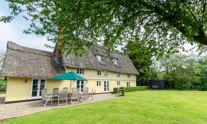 Stowmarket House | Old Black Horse Farm