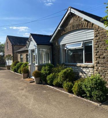 Garsdon House | Old Farmhouse Cottage