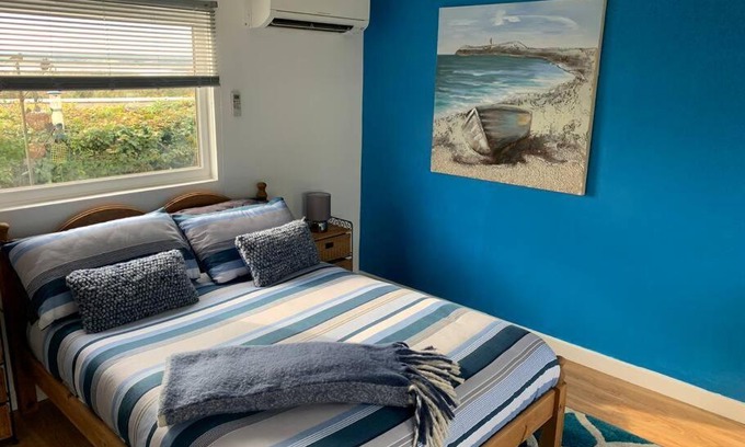 Aust Apartment | Old Ferry View