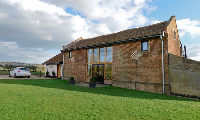 Attleborough Bed & Breakfast | Old Field Barn Luxury B&B