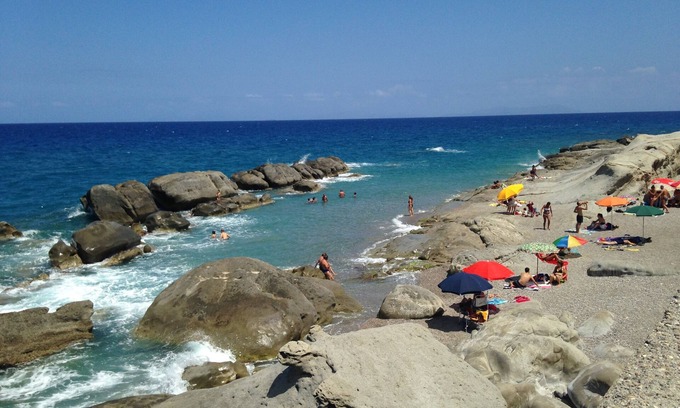 Capo d'Orlando House | Old fisherman's house overlooking the sea, along the Capo d'Orlando promenade