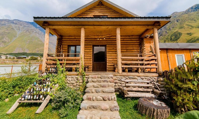 Gergeti House | Old Hut