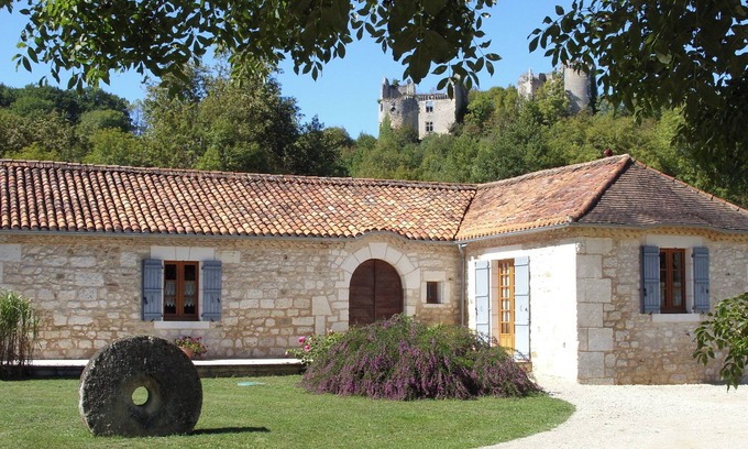 Saint-Pierre-de-Cole House | Old mill on the banks of the Cole