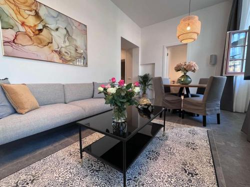 Old Town Apartment | Old Riga Great Location & View - Luxury 2BDR 80m2
