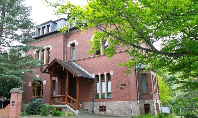 Meisenheim Apartment | Old Villa Meisenheim - 4-bed apartment