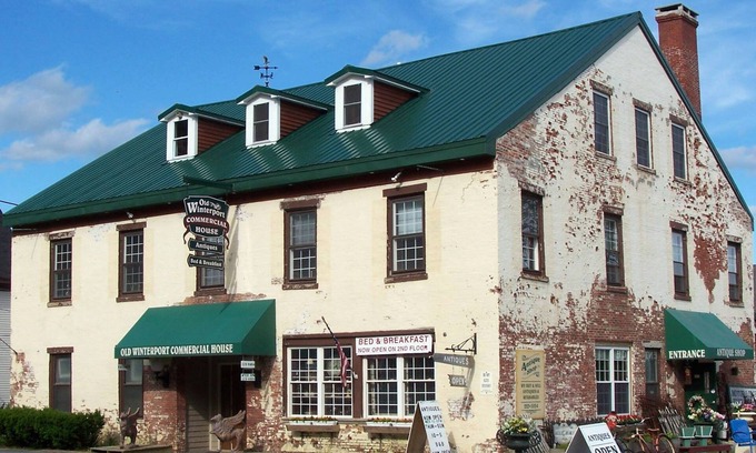 Winterport Bed & Breakfast | Old Winterport Commercial House