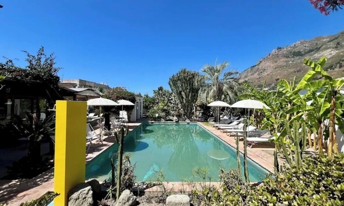Panza Apartment | "Olive Room" with garden, swimming pool and spa hot tub