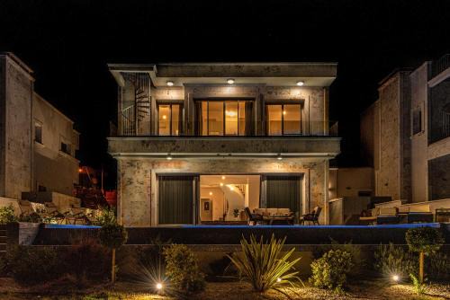 Kissonerga Villa | Olymp Luxury Villa D - Luxury Escape with Direct Beach Access and Unique Sunsets