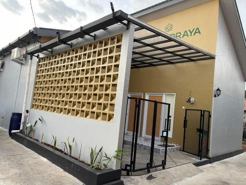 Wonosari House | Omah Praya Kostel