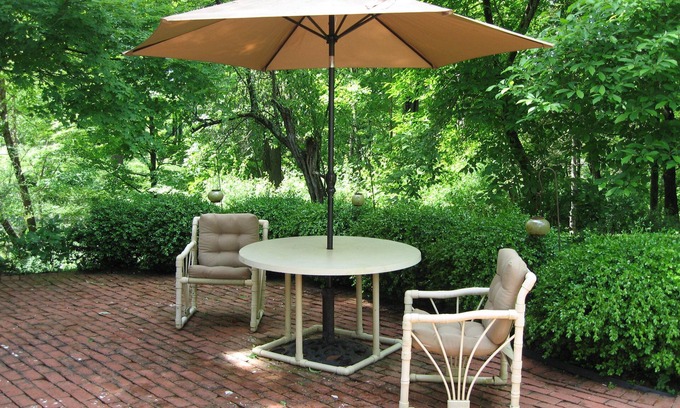 Clinton Corners Bed & Breakfast | Omega special, Sunday night thru Thursday night 5 NIGHT MINIMUM, 3 miles away,