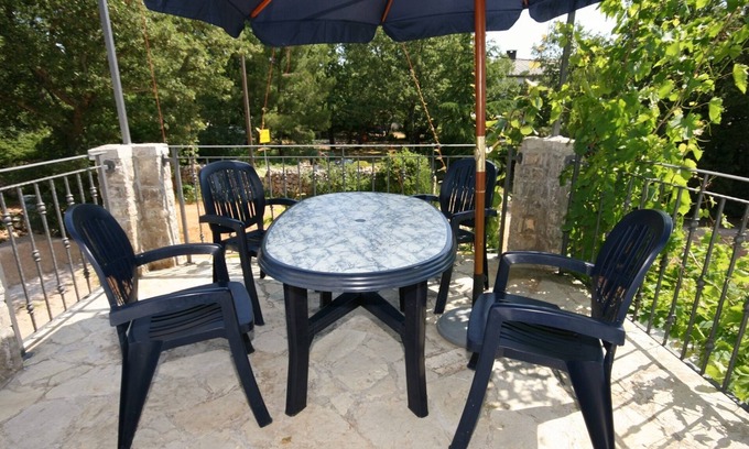 Pinezici Apartment | One bedroom apartment with terrace Pinezići, Krk (A-5464-d)