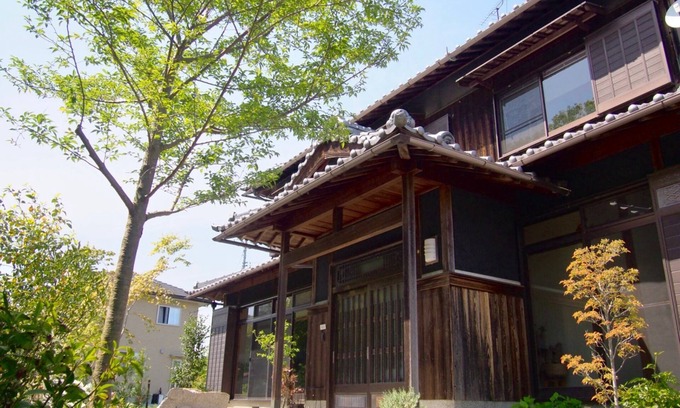 Karato House | Only one group can stay in this rural house surrou/Shozu-gun Kagawa