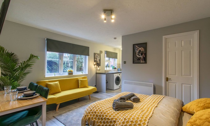 Southampton City Centre Apartment | Open Mind Property - City Centre