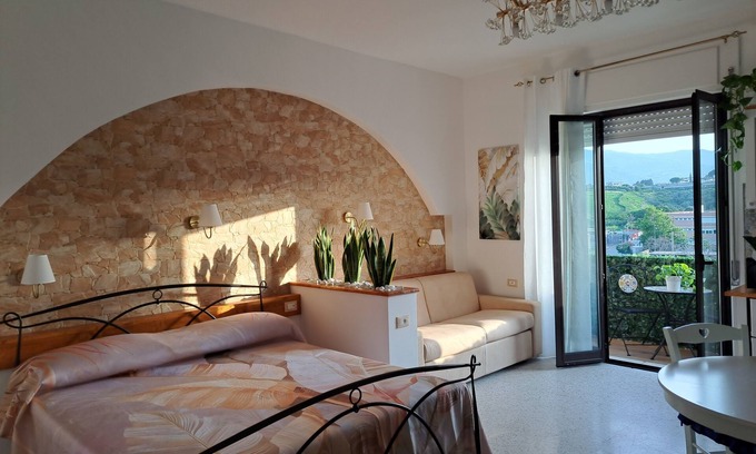 Soverato Marina Apartment | Openspace with fine finishes and high-standard amenities Bright and airy