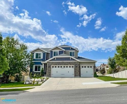 South Jordan House | Oquirrh Mountain Haven