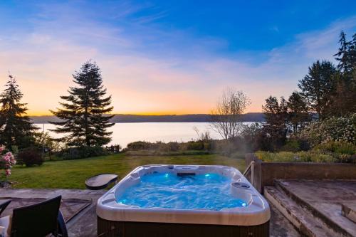 Greenbank House | Orca Ridge on Resort Road by AvantStay A Views