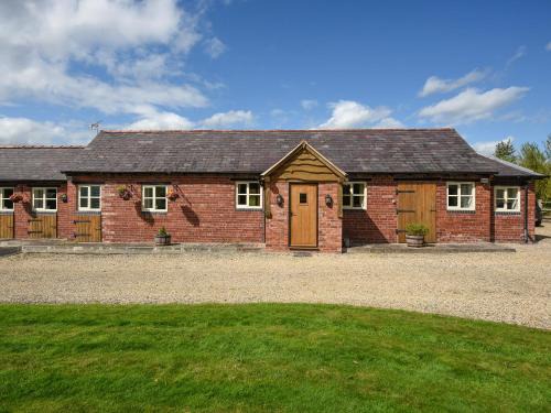 Stoney Stretton House | Orchard View