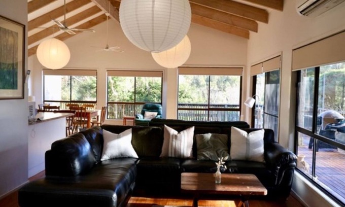 Guerilla Bay House | Original art filled home in Guerilla Bay