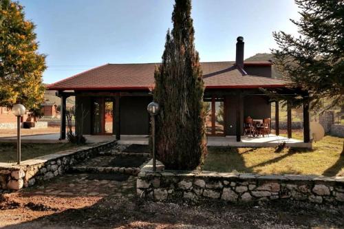 Distomo-Arachova-Antikyra Villa | Orino Livadi Mount Villa IV