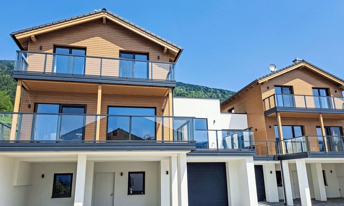 Bodensdorf House | Ossiacher See Chalet 1 by Interhome